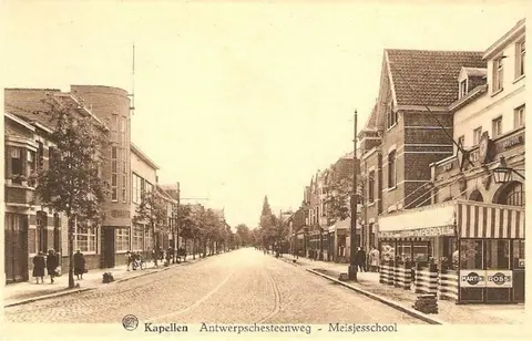 Antwerpsesteenweg - Gemeenteschool - De Zwaan in de Antwerpsesteenweg