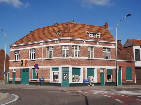 Antwerpsesteenweg - Rotonde in de Antwerpsesteenweg