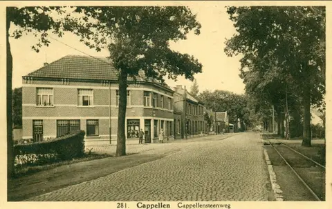 Antwerpsesteenweg-Klein Heiken-Oude Bergsebaan 1932 in de Antwerpsesteenweg (1932)
