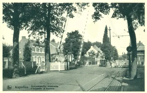 Overweg 1946 in de Antwerpsesteenweg (1946)