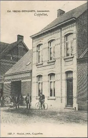 Dorpsstraat - Aannemer Ibens-Denissen 1906 in de Dorpsstraat (1906)