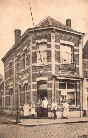 Dorpsstraat - Coiffeur Jacques Calluy in de Dorpsstraat