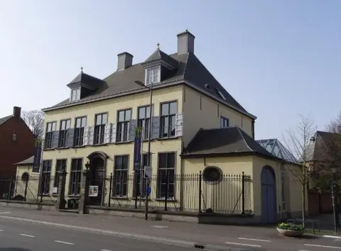 Dorpsstraat - Pastorij in de Dorpsstraat