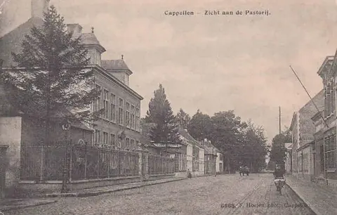 Dorpsstraat - Pastorij 1905 in de Dorpsstraat (1905)