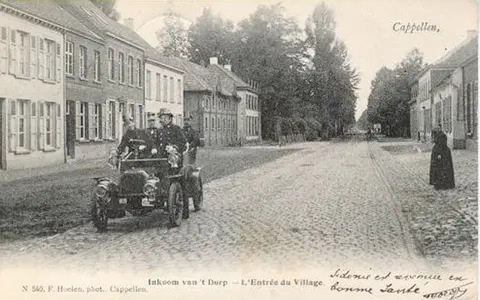 Dorpsstraat 8 in de Dorpsstraat 8