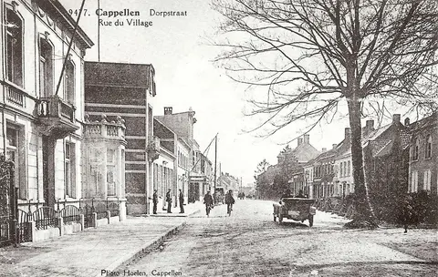 Dorpsstraat inkom dorp in de Dorpsstraat