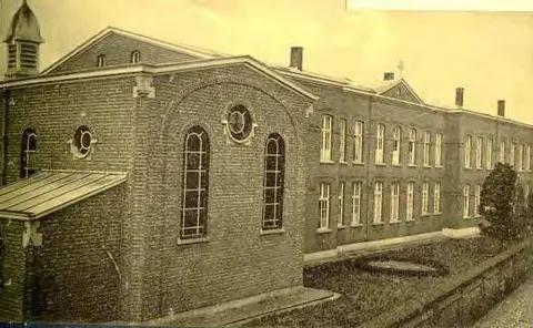 Kerkstraat - St. Jozefgesticht 1 in de Oude Kerkstraat