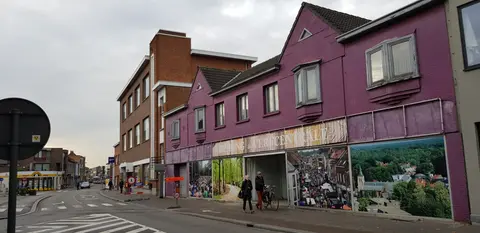 Afbraak Bruggeske 13 in de Hoevensebaan