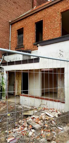 Afbraak Bruggeske 2 in de Hoevensebaan