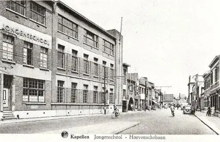 Hoevensebaan - Jongensschool in de Hoevensebaan