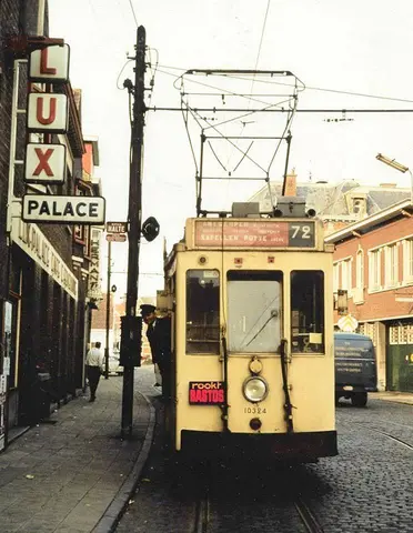 Hoevensebaan - Tram 72 - Lux in de Hoevensebaan