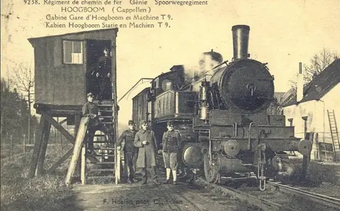 Hoogboom - Spoorwegregiment Kabine Station e Trein T9
