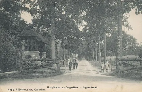 Hoogboom - Ingang Jagersdreef_2 in de Jagersdreef 2