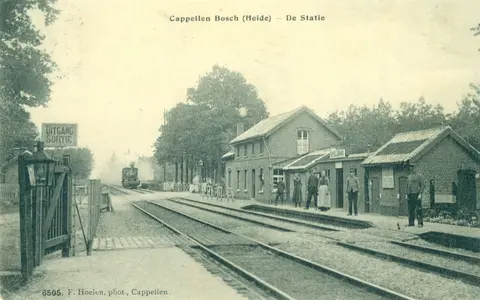 Kapellenbos - Station in de Kalmthoutsesteenweg