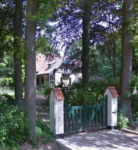 Kapellenbos - Franselei - Google