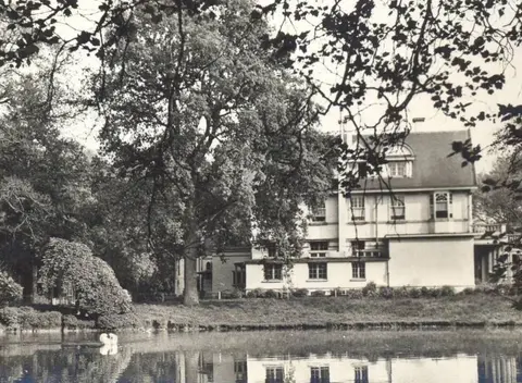Kasteel Dennenburg