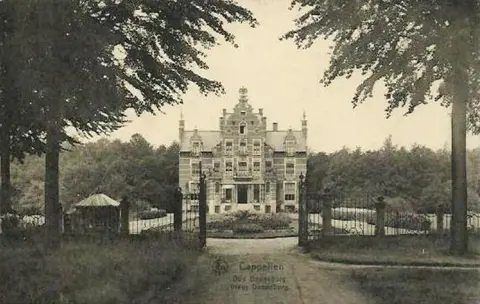 Kasteel Oud Dennenburg 1