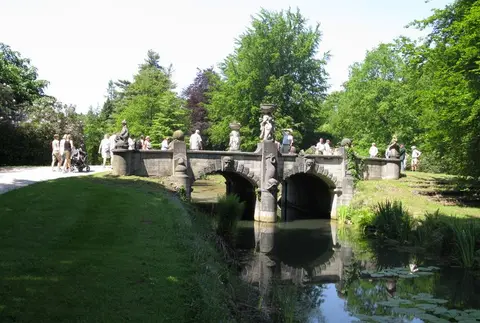 Oude Gracht 12