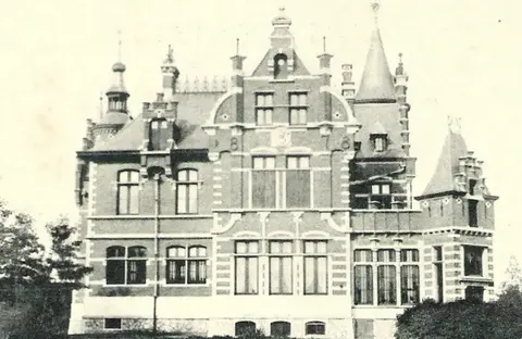 Kasteel Starrenhof achterzijde - Kasteel van Kapellen