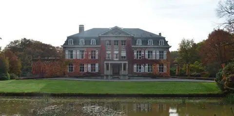 Kasteel Wolvenbos