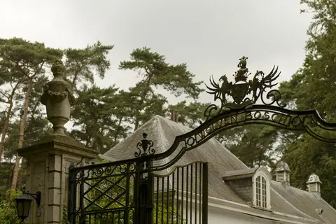 Kasteel Wolvenbos - Toegangspoort 3