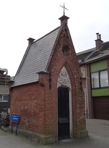 Putte - Ertbrandstraat 295 - Kapelleken OLV der Christenen in de Ertbrandstraat 295