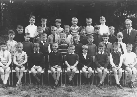 Broedersschool 2de lj 1968-1969 (1969)
