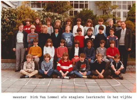 Klasfoto - De Platanen 1983-1984 - 5de en 6de leerjaar - meester Brijssinck en meester Van Lommel (1984)