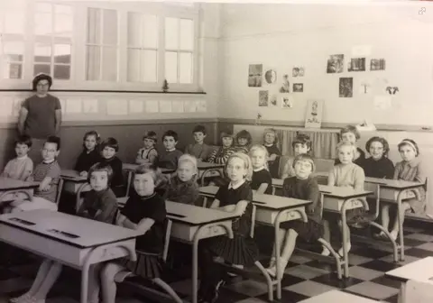 Klasfoto - Gemeentelijke Meisjesschool 1962-1963 (1963)