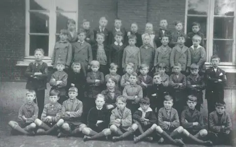 Klasfoto - Gemeenteschool Putte