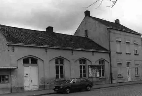 Klasfoto - Gemeenteschool Putte 1 - Ertbrandstraat 239 in de Ertbrandstraat 239