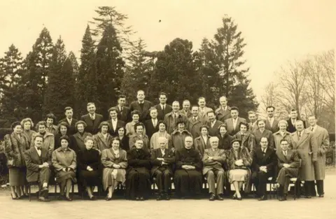Klasfoto - Kon. Atheneum - Leerkrachten 2