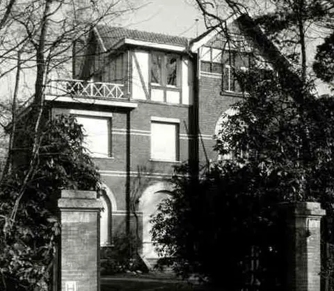 Kon. Astridlaan 41 - Villa in de Kon. Astridlaan 41