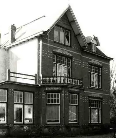 Kon. Astridlaan 60 - Villa in de Kon. Astridlaan 60
