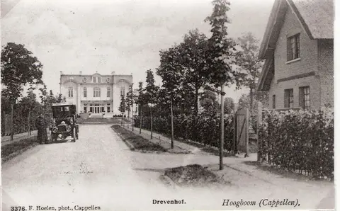 Koningin  Astridlaan - Drevenhof in de Kon. Astridlaan