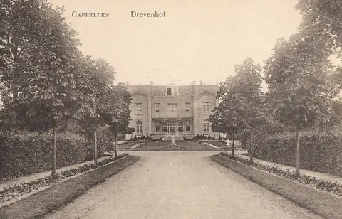 Koningin Astridlaan - Drevenhof in de Kon. Astridlaan