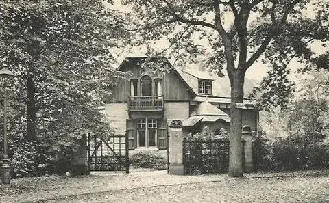 Koningin Astridlaan 39 - Villa Zonneschijn in de Kon. Astridlaan 39
