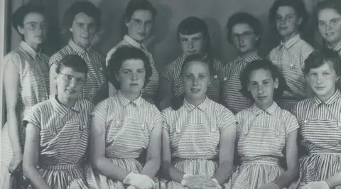 Jonge Juffers 1957 (1957)