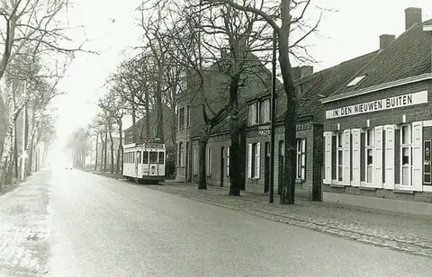 Tram Kapelsestraat in de Kapelsestraat