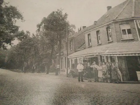 Kapelsestraat-hoek Blokjesweg in de Kapelsestraat