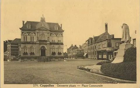 Gemeentehuis 5 en Louwke Poep