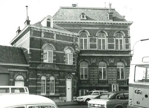 Oud Gemeentehuis 11
