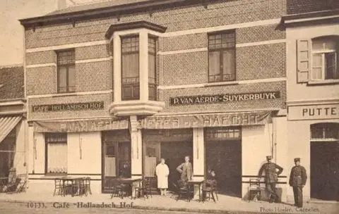 Putte - Ertbrandstraat - Cafe Hollandsch Hof - Van Aerde in de Ertbrandstraat