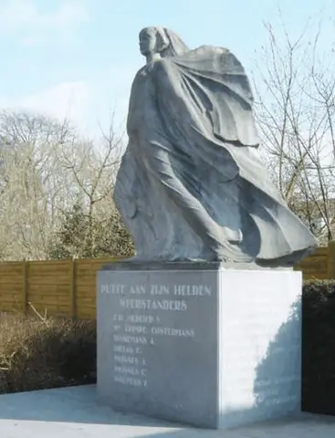 Vincent Mercierplein - Standbeeld
