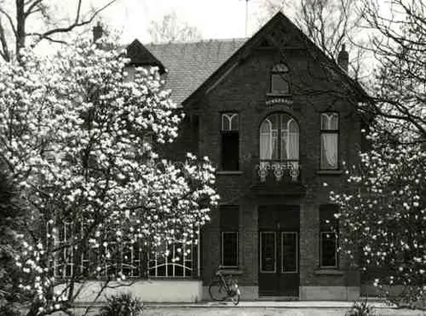 Rubensheide 136 - Villa Dennenhof - Villa Jeanne - Villa Les Sapins in de Rubensheide 136