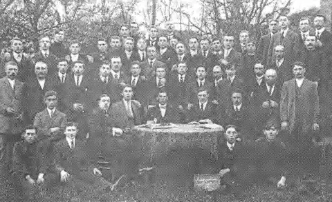 FC Capellen - Spelers en bestuur 1916 (1916)