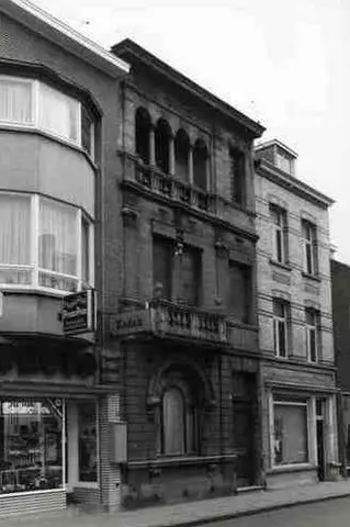 Stationsstraat 50 - Burgershuis in de Stationsstraat 50