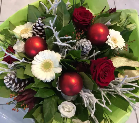 Azalea - Kerstboeket 1